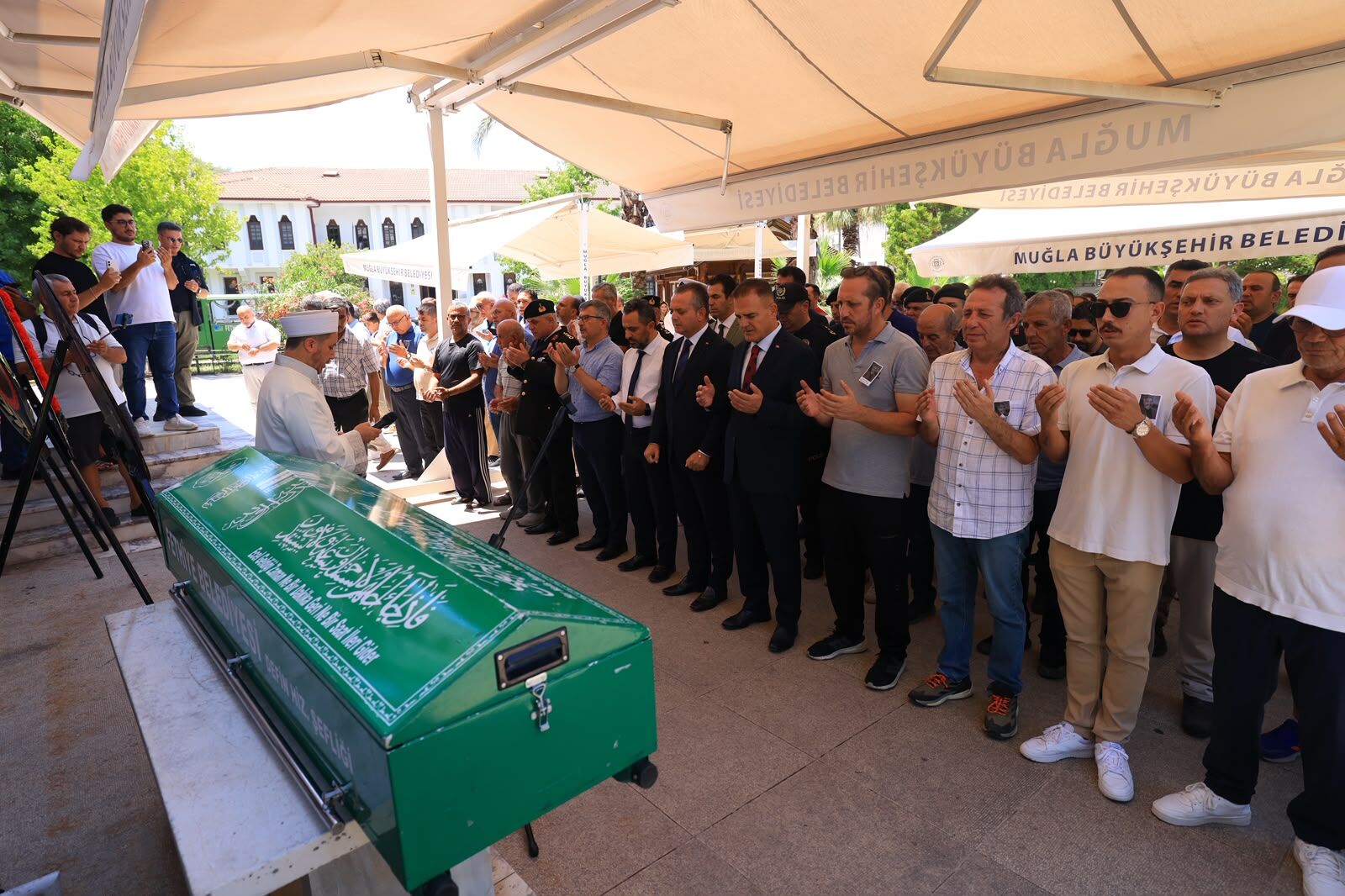 Şehit Babası Muharrem Fakı, Son Yolculuğuna Fethiye’de Uğurlandı