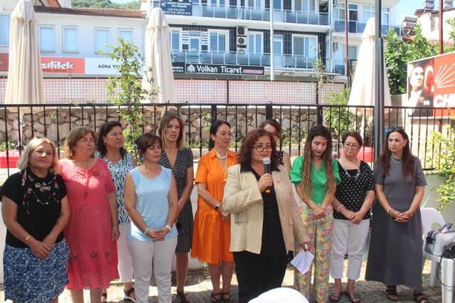CHP Fethiye Kadın Kolları Başkanından Tanışma Etkinliği