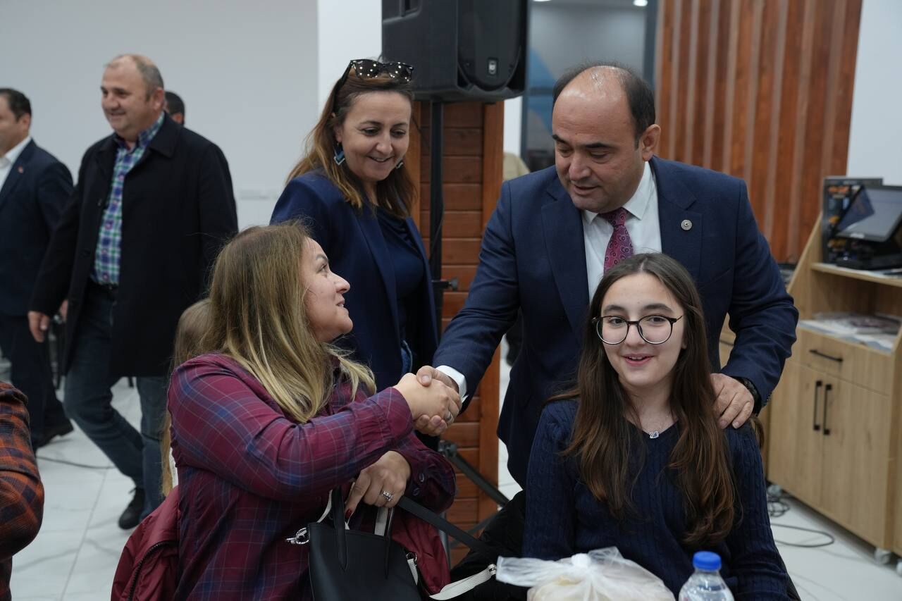 Seydikemer Belediye Meclisinden Birlik Beraberlik İftarı