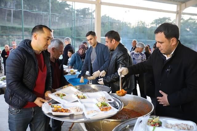 Dalaman’da Binlerce Kişi İftar Sofrasında Buluşuyor