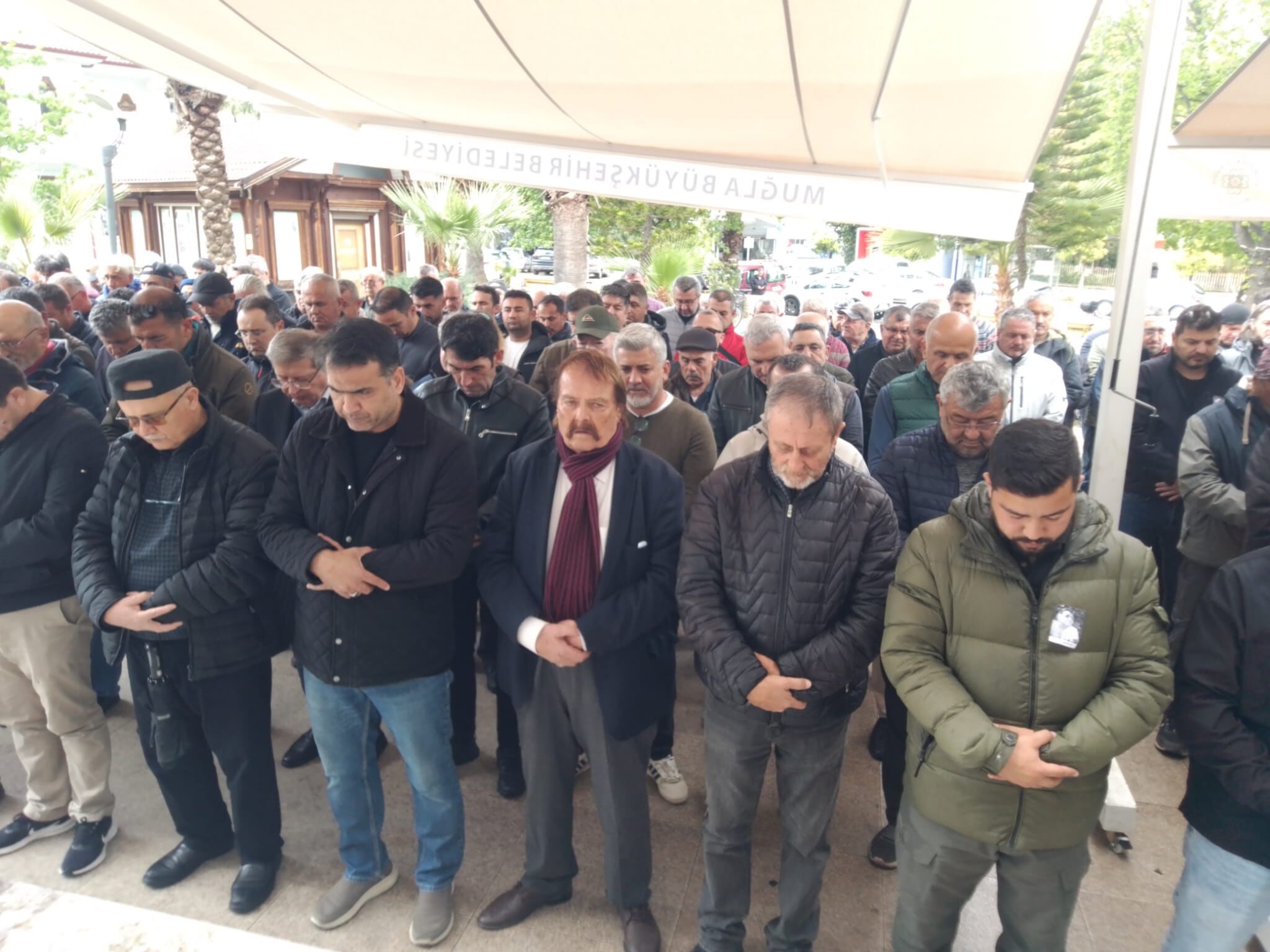 Denizcilerin Dedesi, Son Yolculuğuna Dualarla Uğurlandı