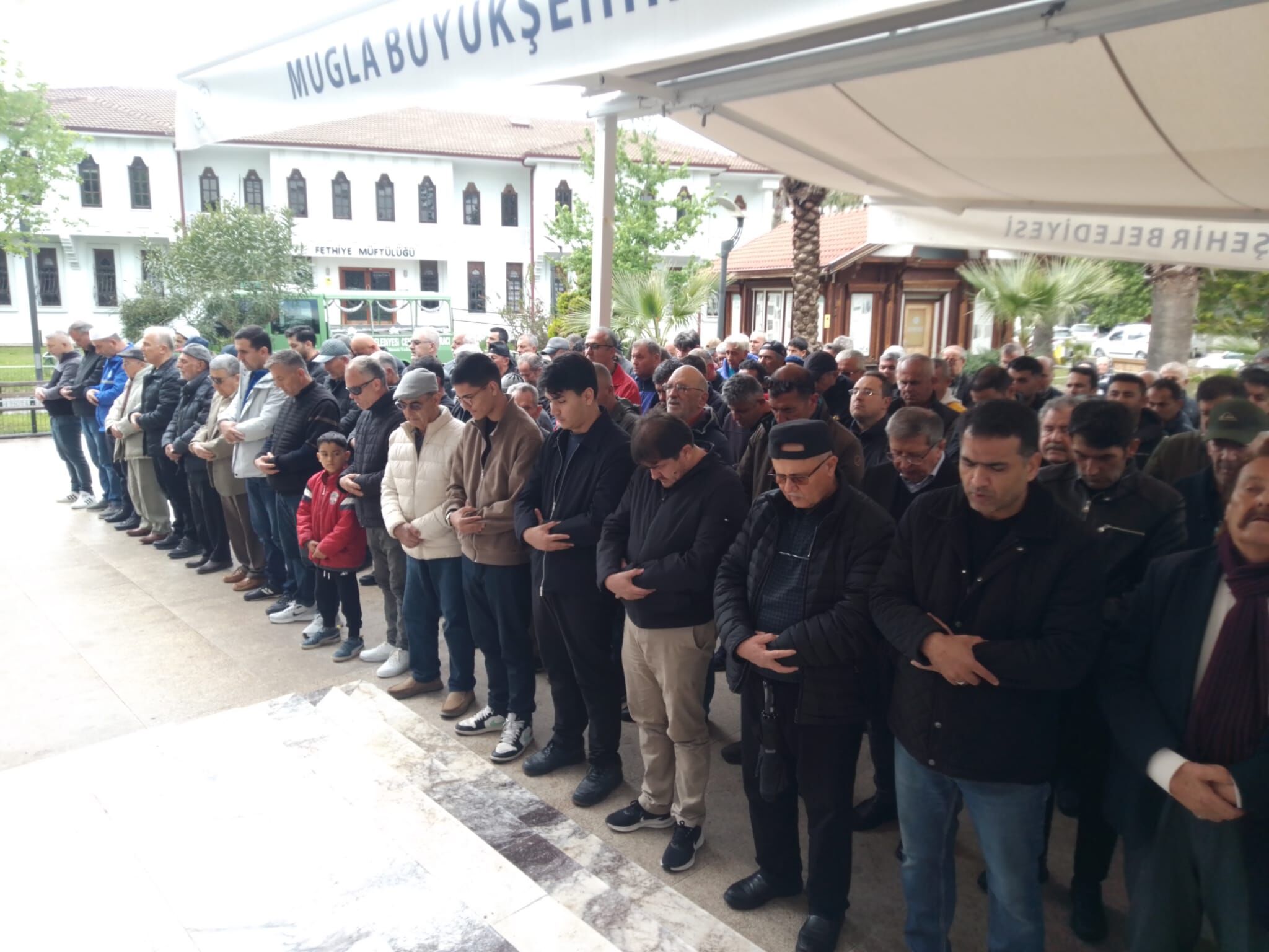 Denizcilerin Dedesi, Son Yolculuğuna Dualarla Uğurlandı