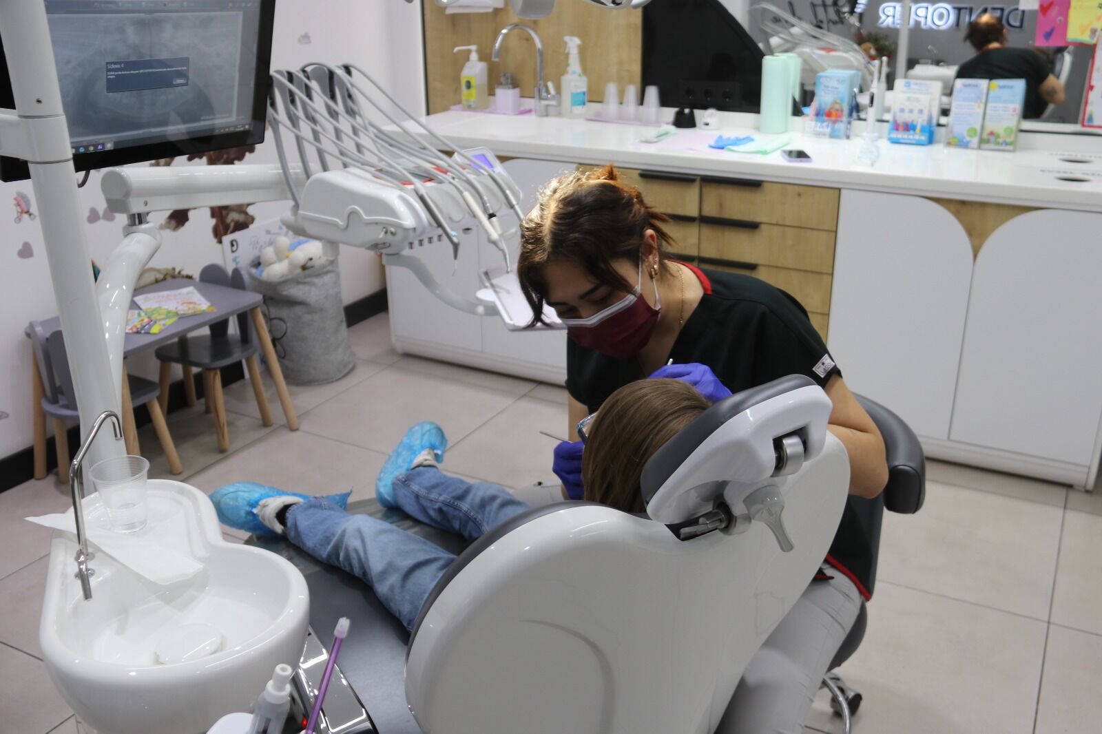 Dentoper Fethiye Diş Kliniği’nden Çocuklara Özel Tarama Günleri