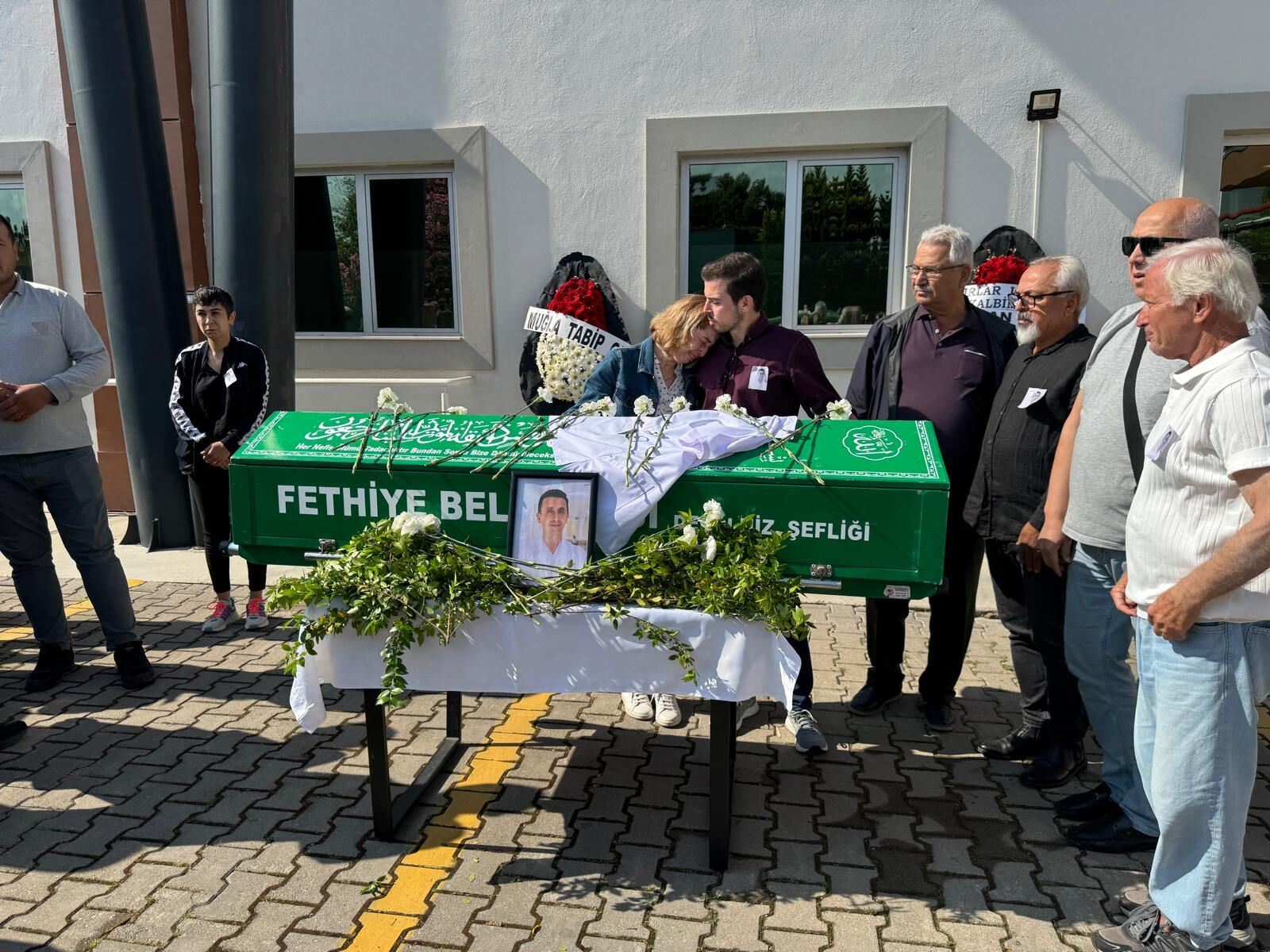 Doğum Gününde Hayata Veda Eden Dr. Ali İhsan Alpay Son Yolculuğuna Uğurlandı