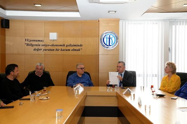 Fethiye’de Gelinlik Satan İşletmelerin Sorunları Ele Alındı