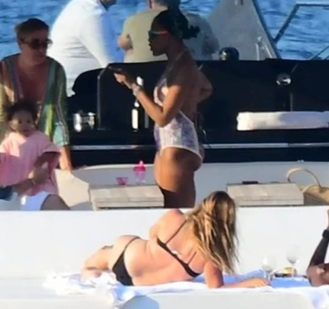 Dünyaca Ünlü Manken Naomi Campel Fethiye'de DJ'lik Yaptı