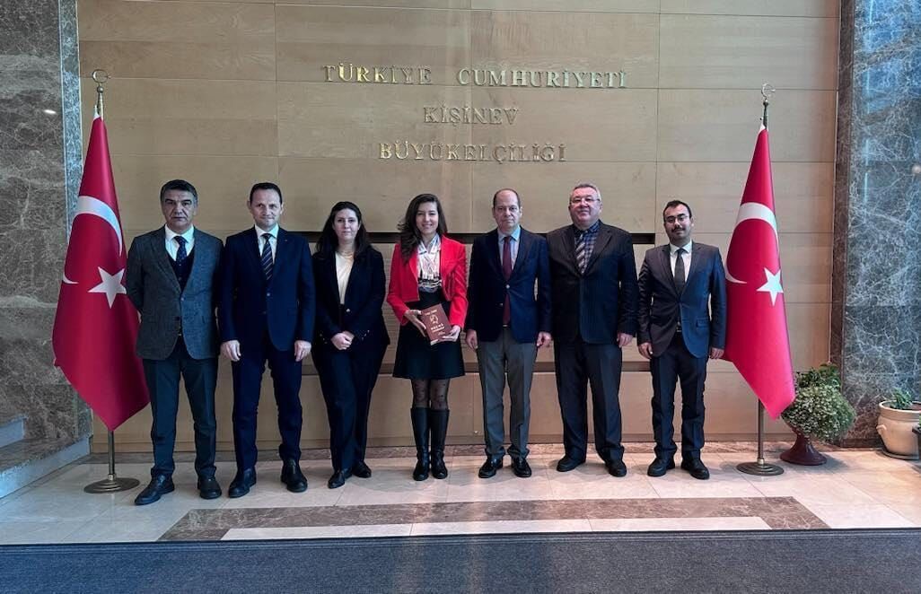 Edebiyat Öğretmeni Birgül Erken'den Prestijli Başarı