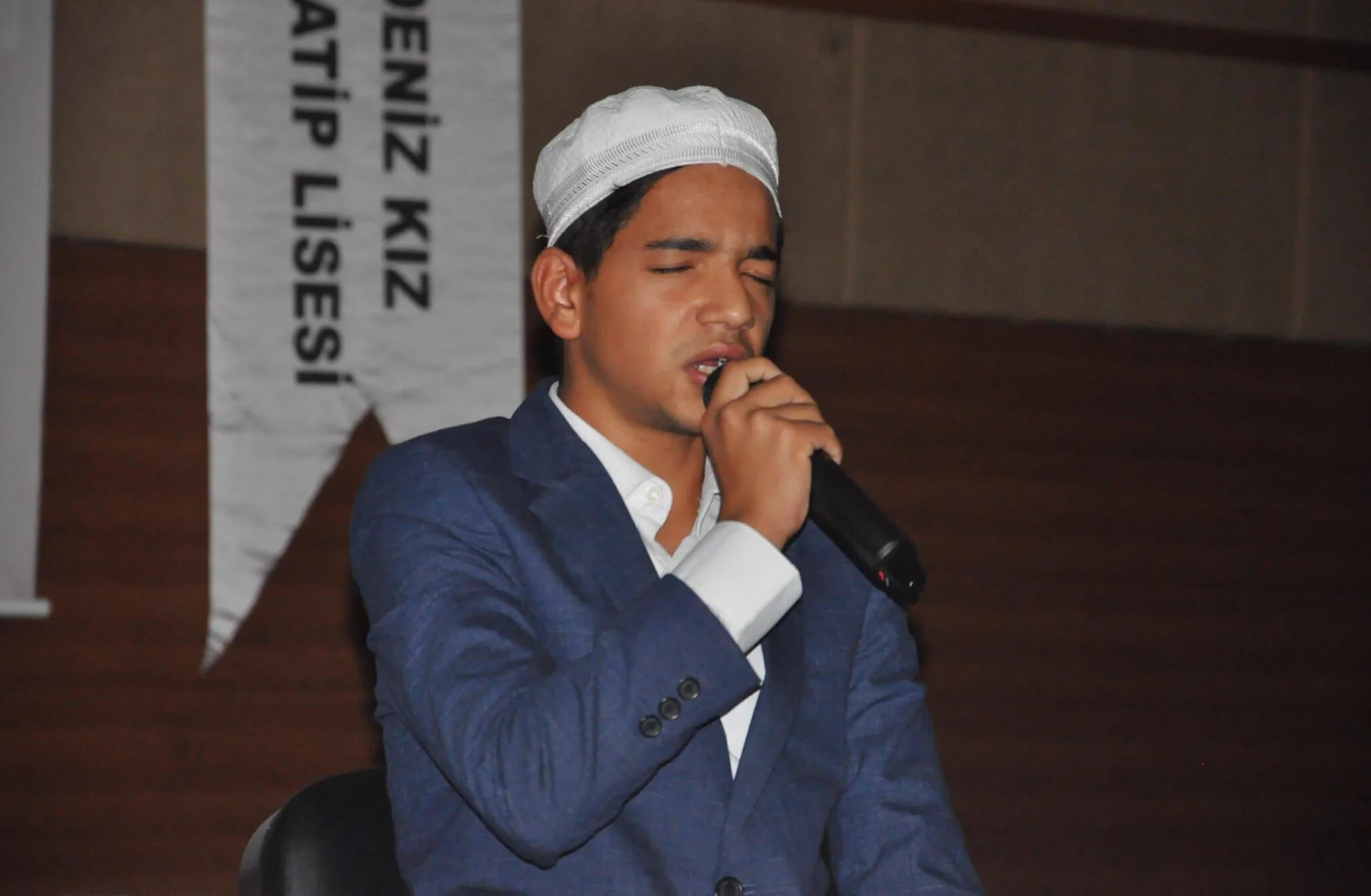 Eğitimci Yazar Yusuf Kaplan, Fethiye'de Konferans Verdi