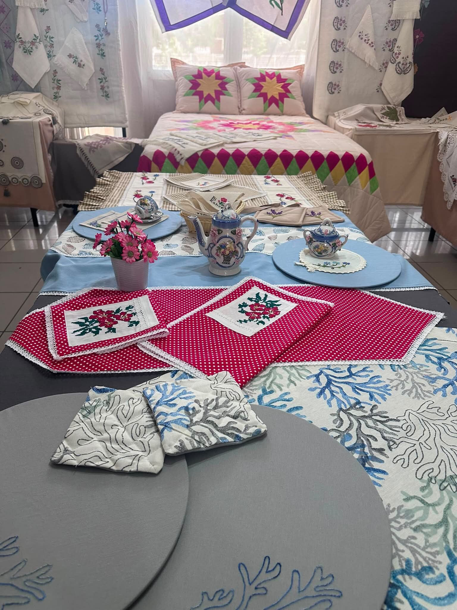 El Emeği Göz Nuru Eserler Sergilendi