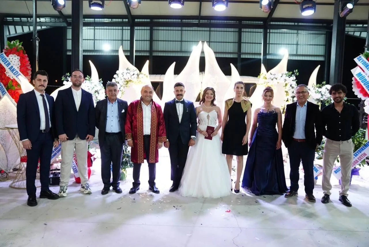 Emrah ve Elif’in En Mutlu Günü