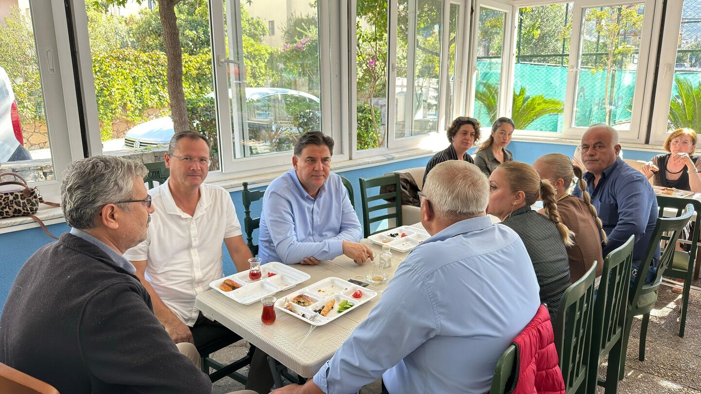 Engelli Bireyler ve Aileleri, Kahvaltıda Buluştu