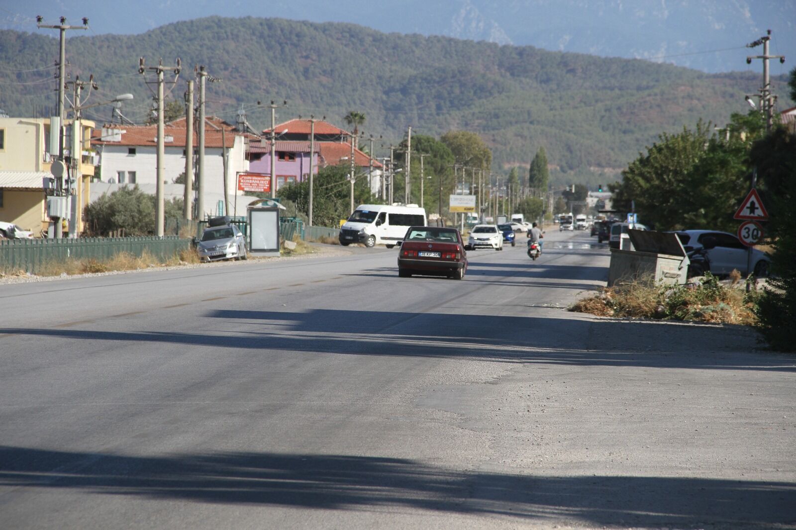 Esenköy Yolu Tehlike Saçmaya Devam Ediyor