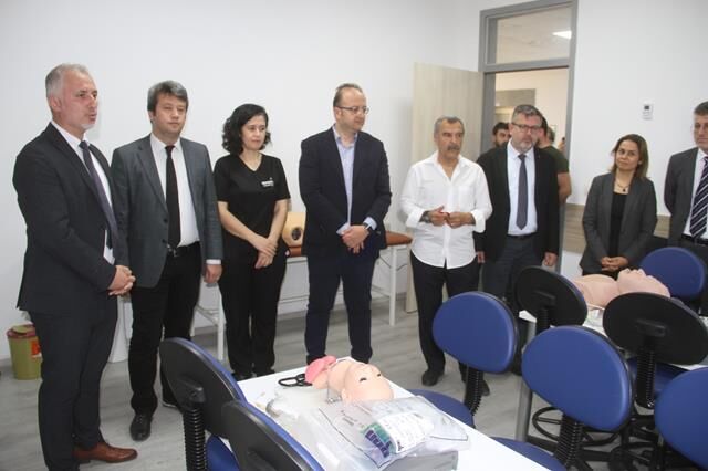 Esnaf Hastanesi’nden Eğitime Hayat Veren Destek