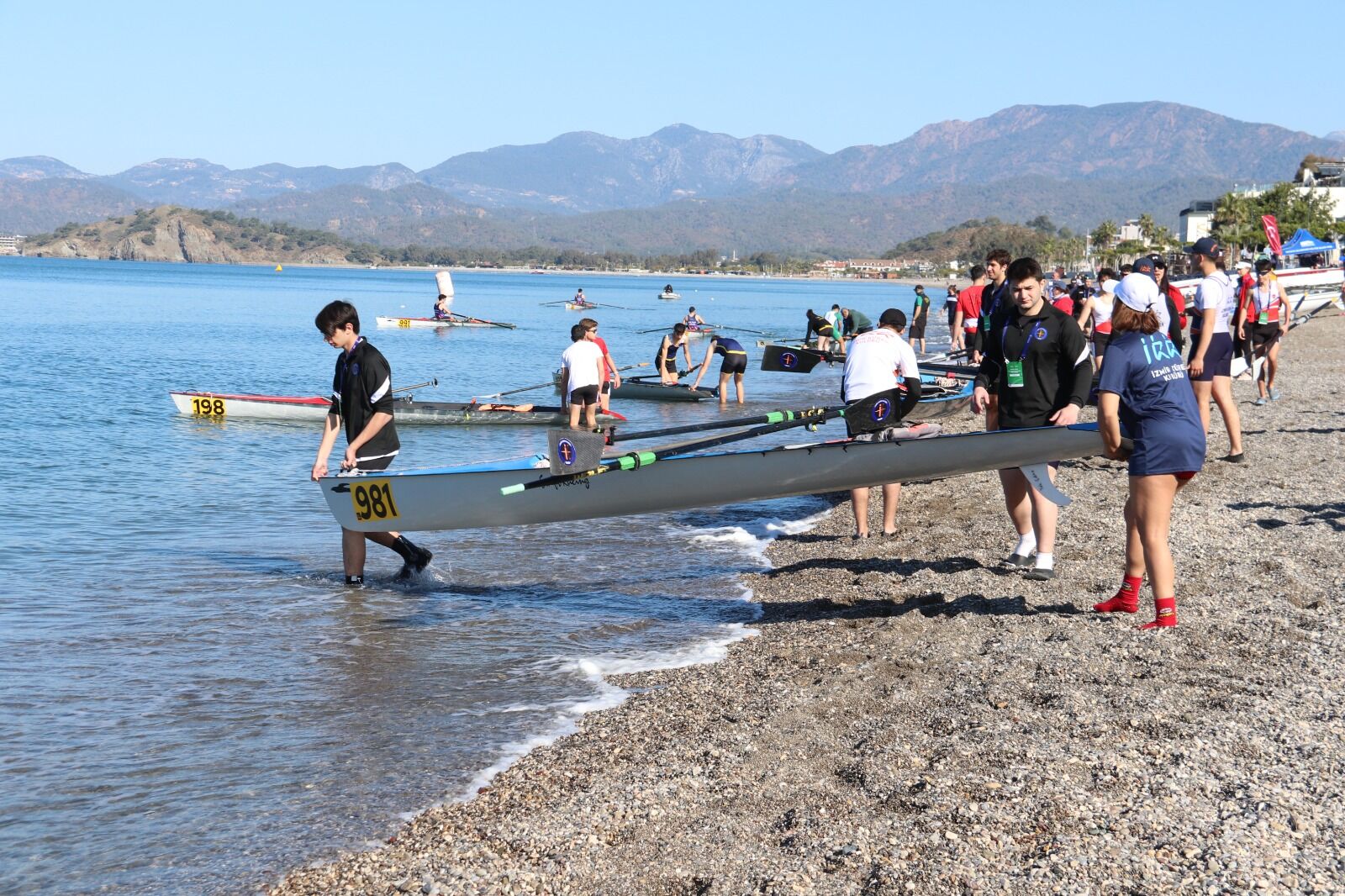 Fethiye’de Uzun Mesafe Deniz Küreği Türkiye Kupası Yarışları Başladı