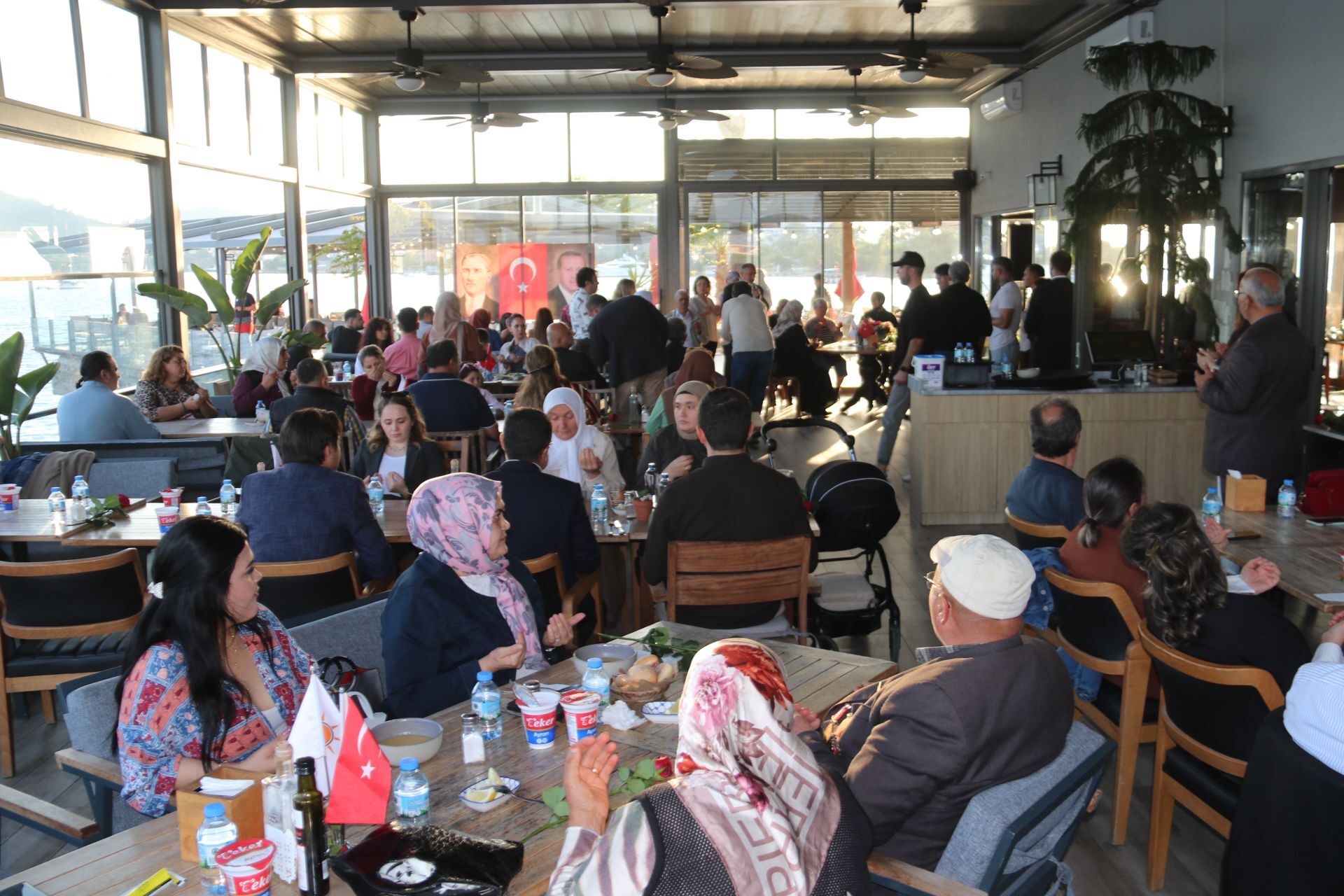 Fatma Betül Sayan Kaya, Fethiye'de Şehit Aileleri Ve Gazilerle Bir Araya Geldi