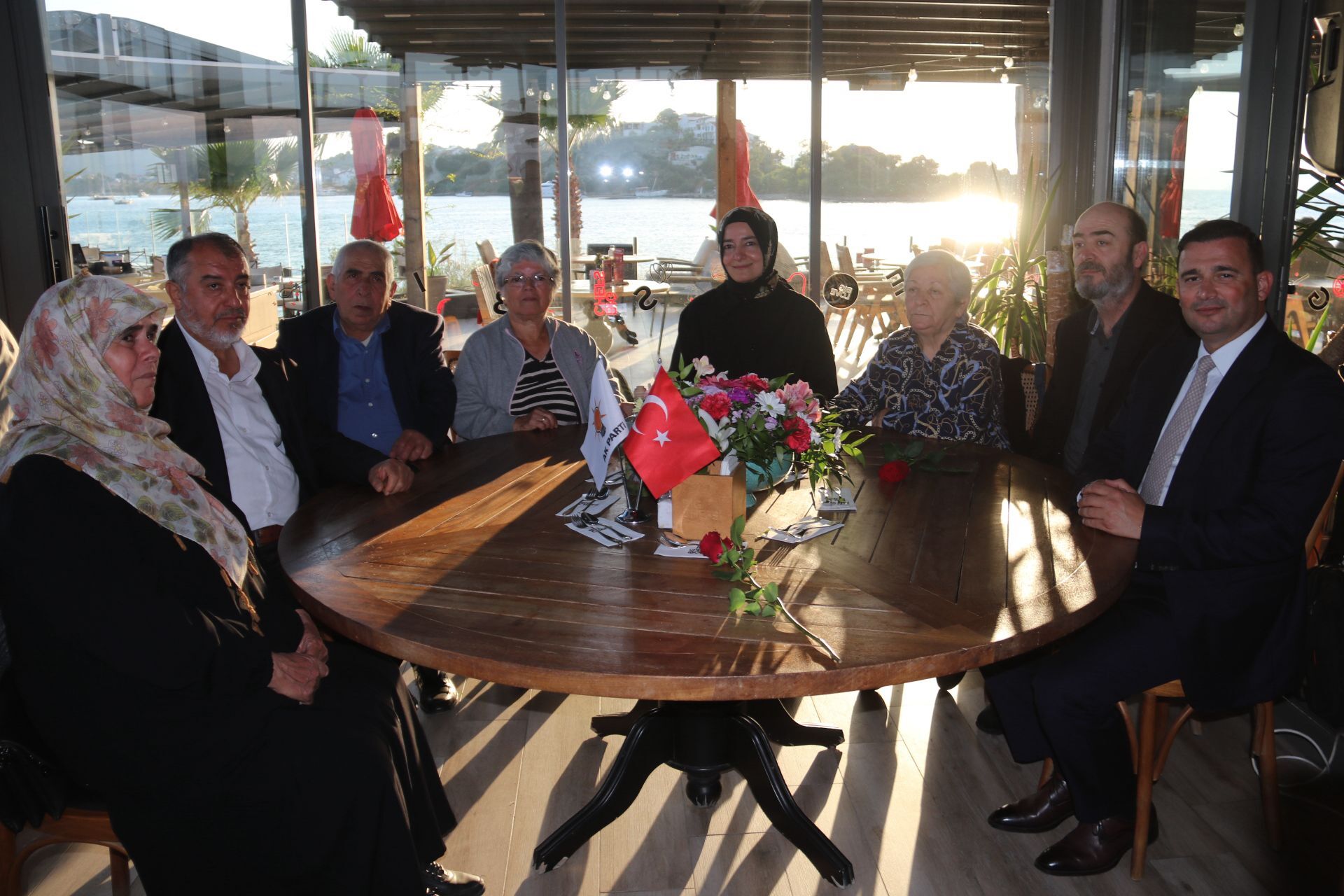 Fatma Betül Sayan Kaya, Fethiye'de Şehit Aileleri Ve Gazilerle Bir Araya Geldi