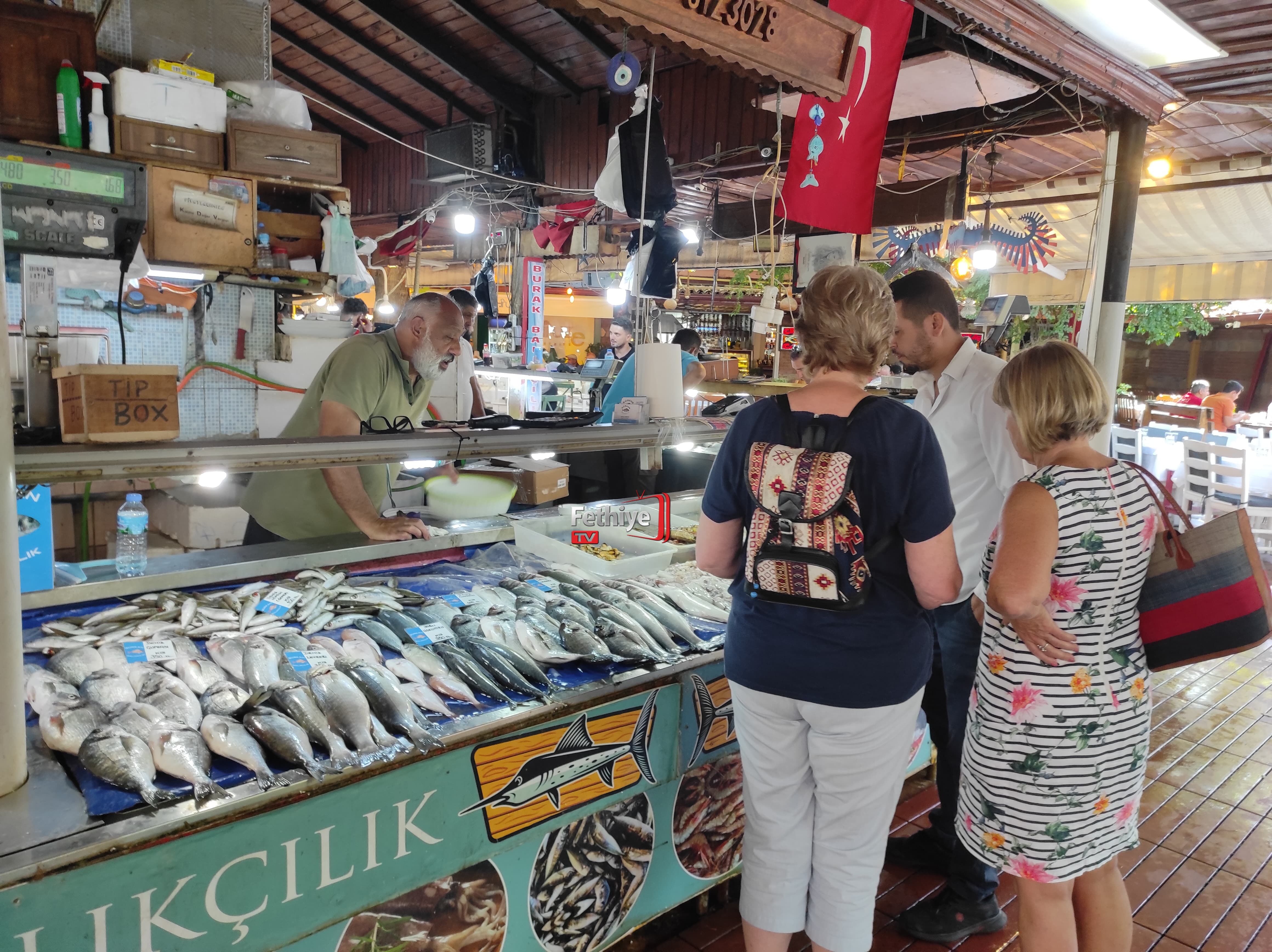 Fethiye Balık Halinde Sezon Başladı, Tezgahlar Şenlendi