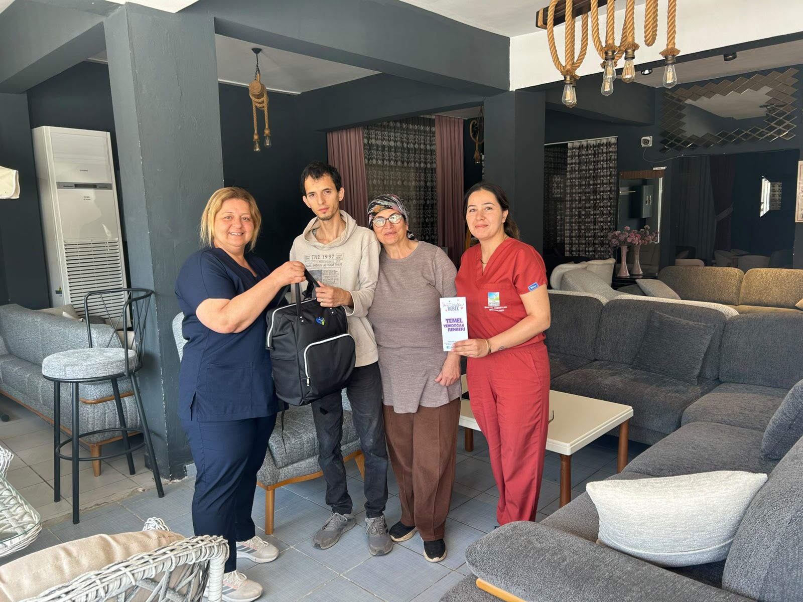 Fethiye Belediyesi Hoş Geldin Bebek Projesiyle Ailelerin Yanında