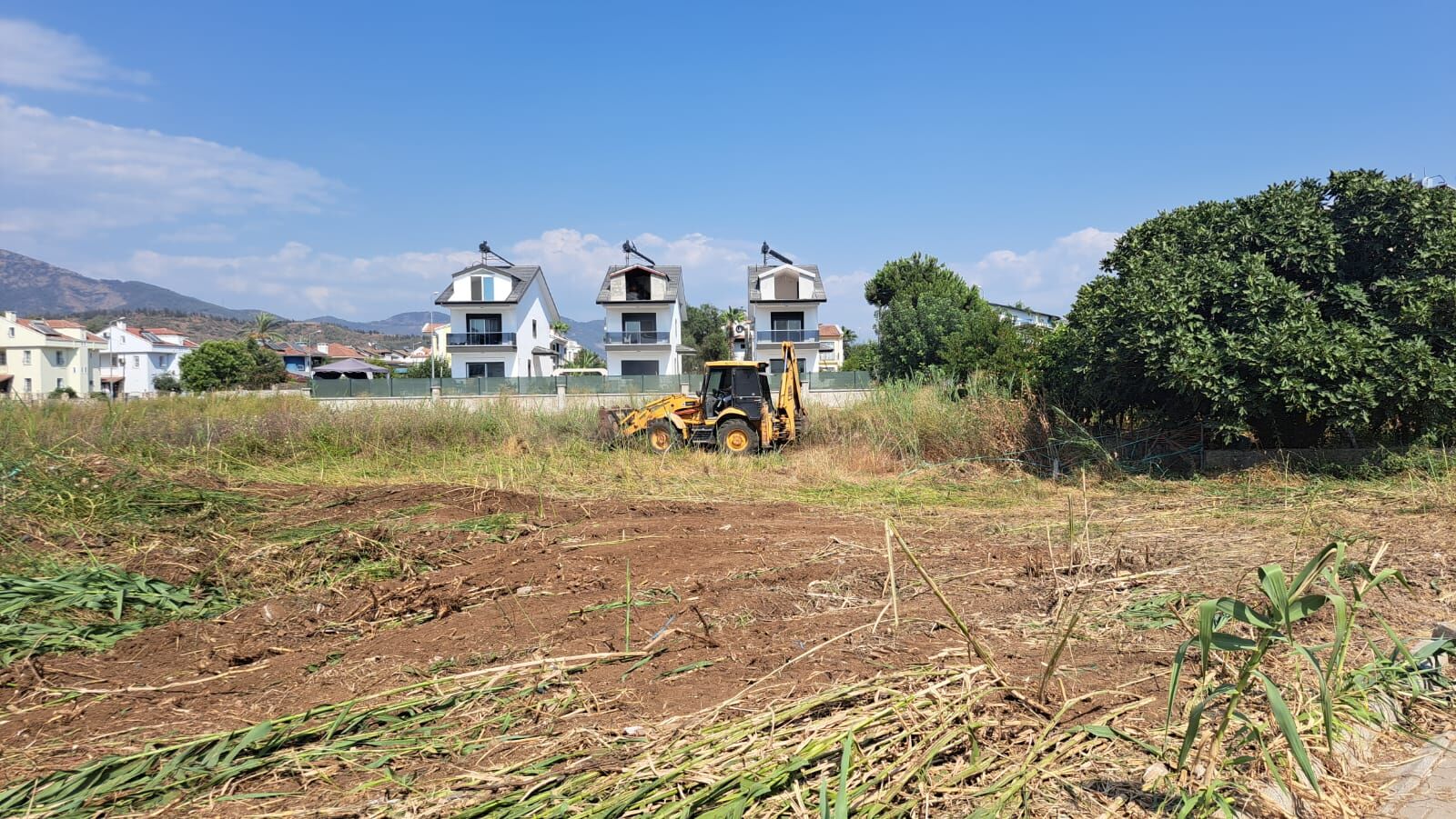 Fethiye Belediyesi Uyardı: Arsa Temizliğini Yapmayanlara %20 Fazla Masraf Faturası!