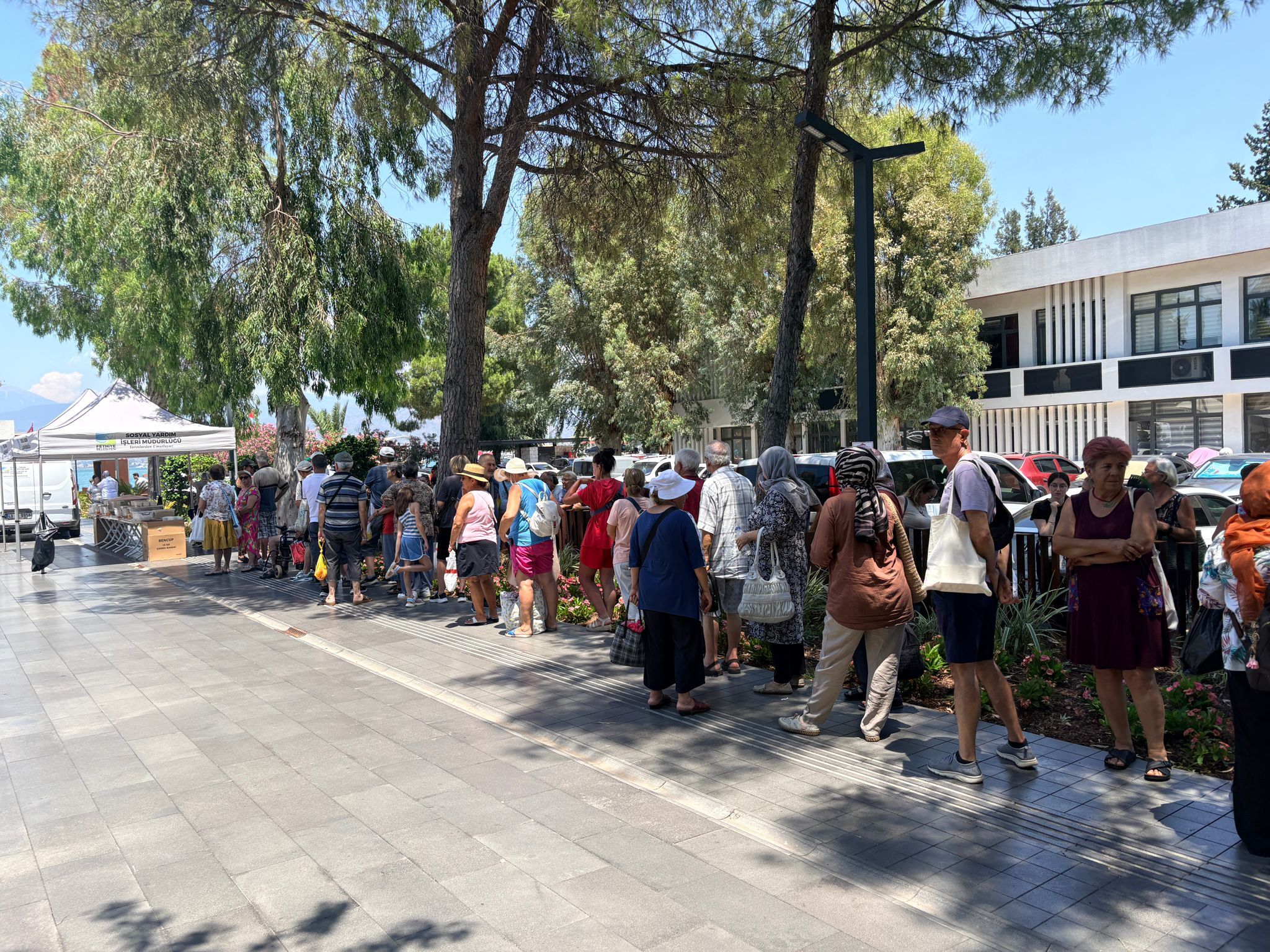 Fethiye Belediyesi’nde Aşure Kazanları Kaynadı