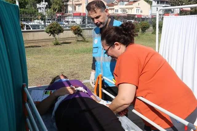 Fethiye Devlet Hastanesi’nde Afet Tatbikatı Gerçeğini Aratmadı