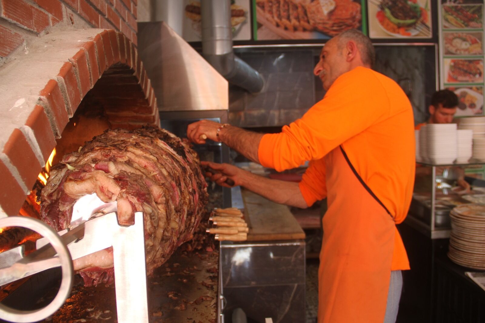 Fethiye, Erzurum Cağ Kebabı ile Tanıştı