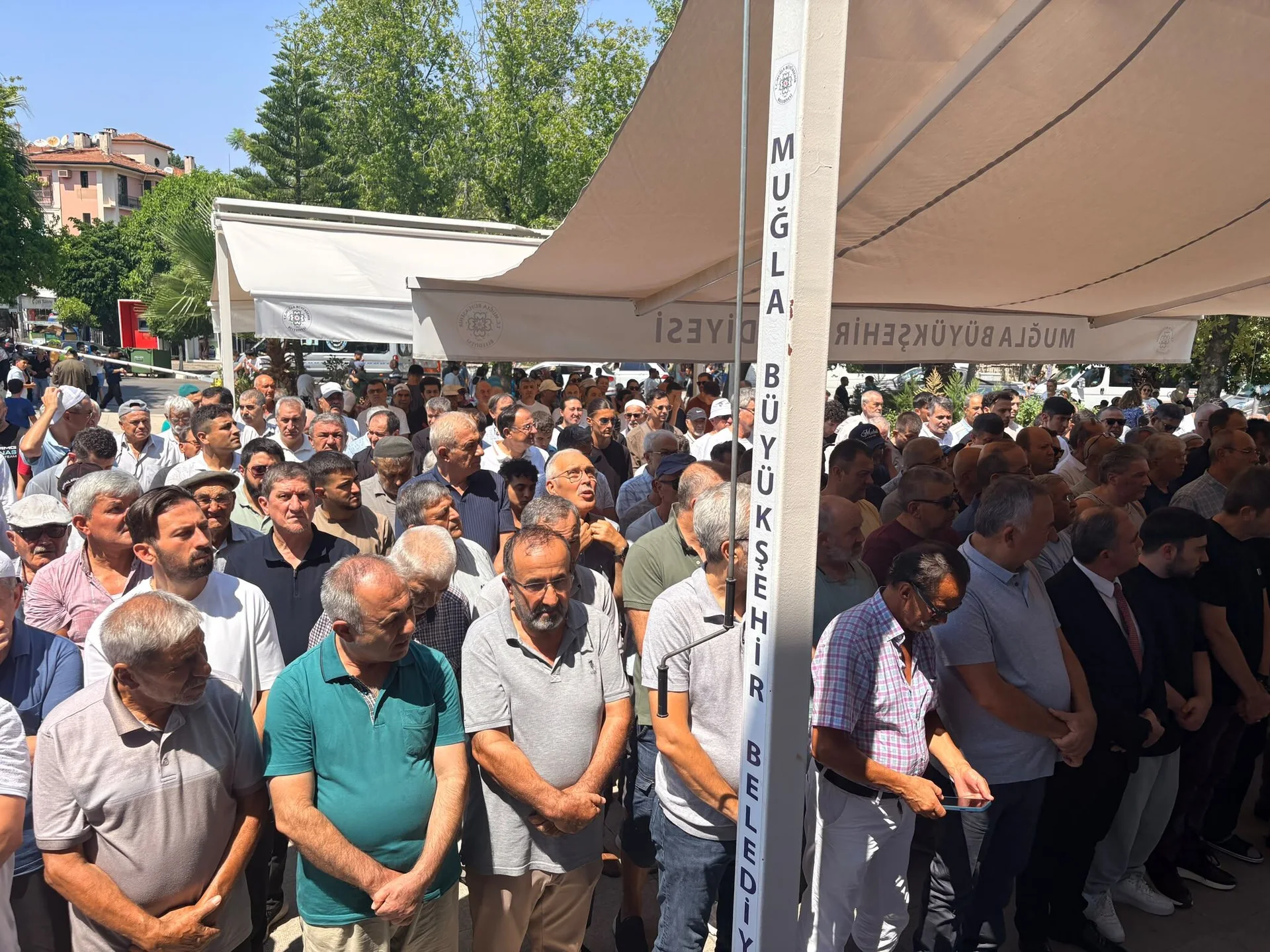 Fethiye Eski Vergi Dairesi Müdürü Mehmet Öztekin Son Yolculuğuna Uğurlandı