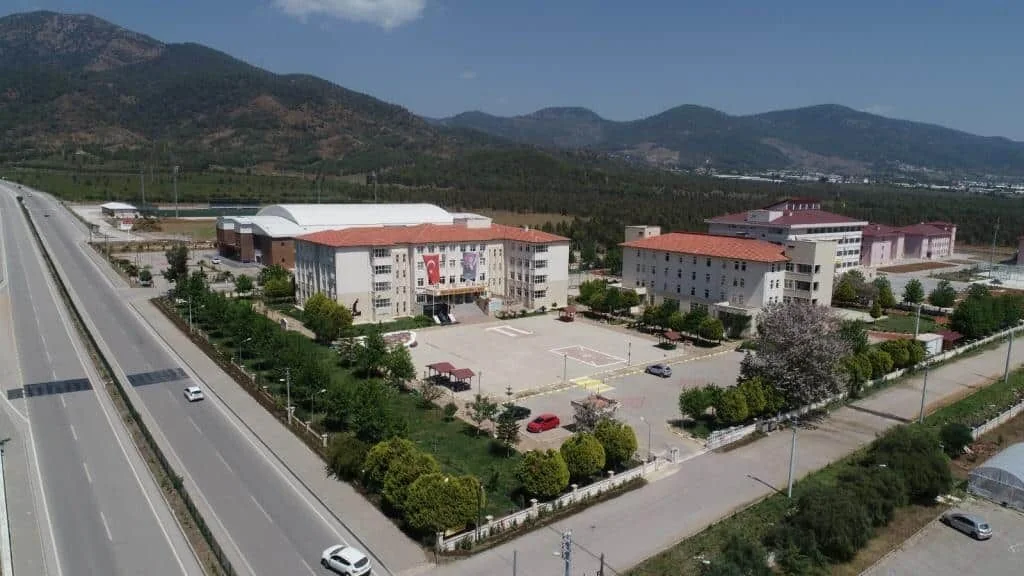 Fethiye Fen Lisesi’nde Deneme Sınavı Ve Mezuniyet Töreni Krizi