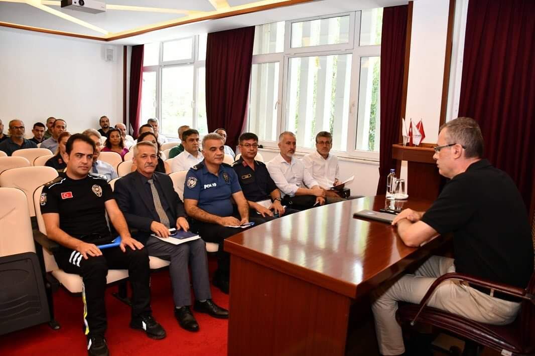 Fethiye’de Asayiş Trafik Tedbirleri Toplantısı Yapıldı