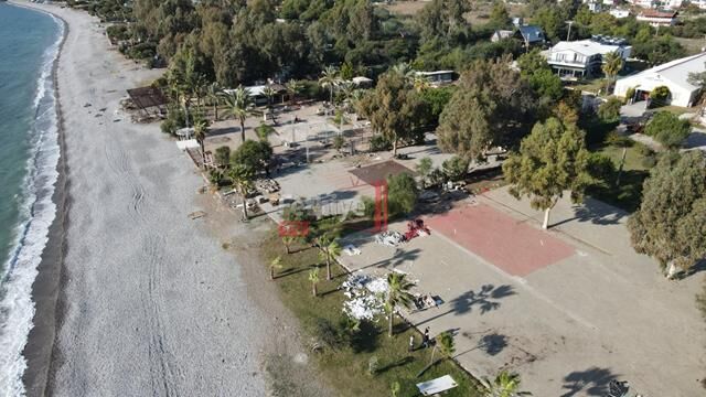 Fethiye Koca Çalış’ta Kıyı İşletmeleri Yıkımı Devam Ediyor
