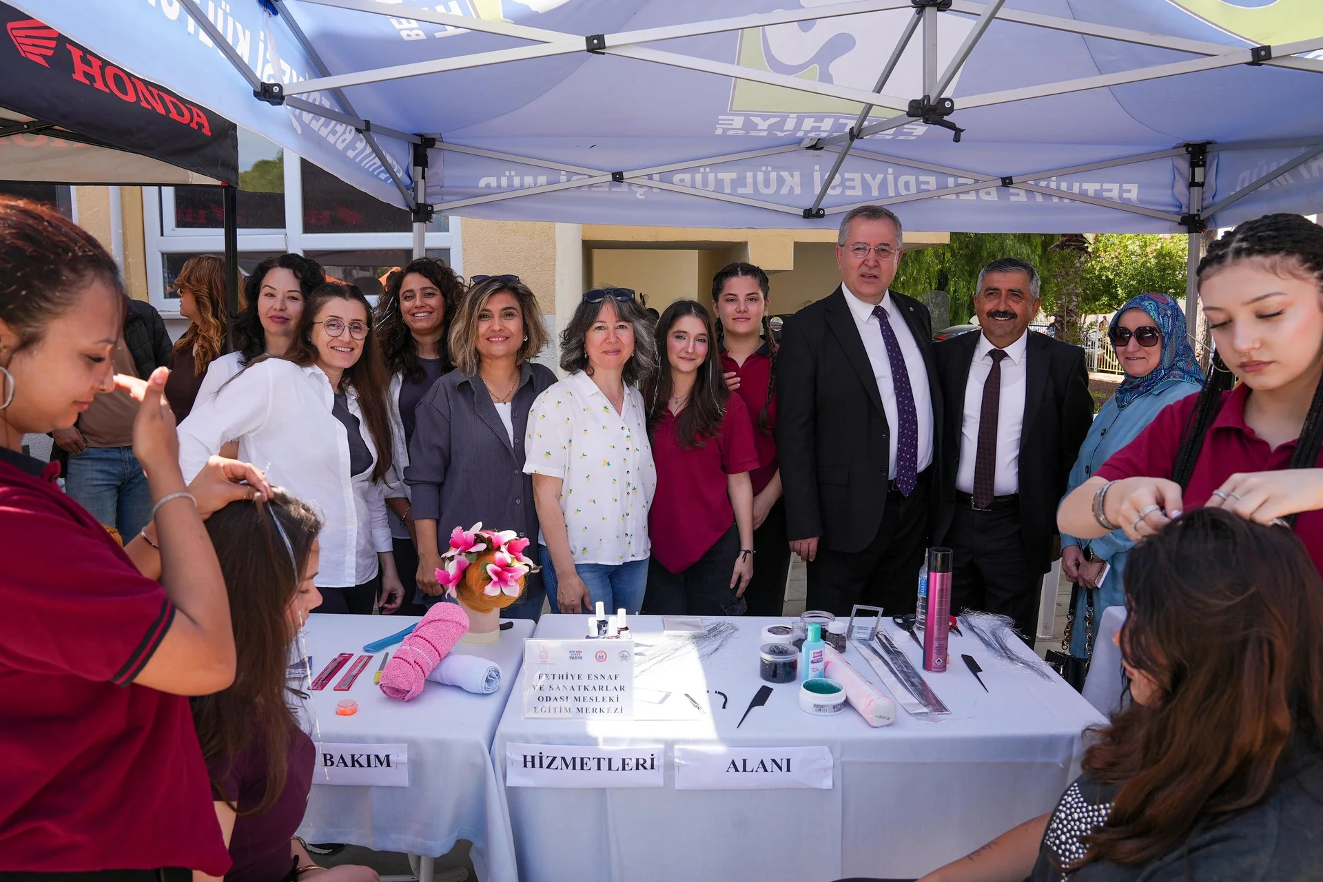 Fethiye Mesleki Eğitim Fuarı’nda Öğrenciler Tarafından Hazırlanan Proje Ve Ürünler Görücüye Çıktı