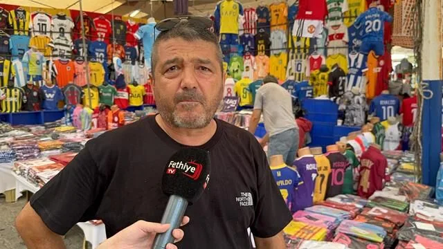 Fethiye Salı Pazarı’nda Kalabalık Var, Satış Yok