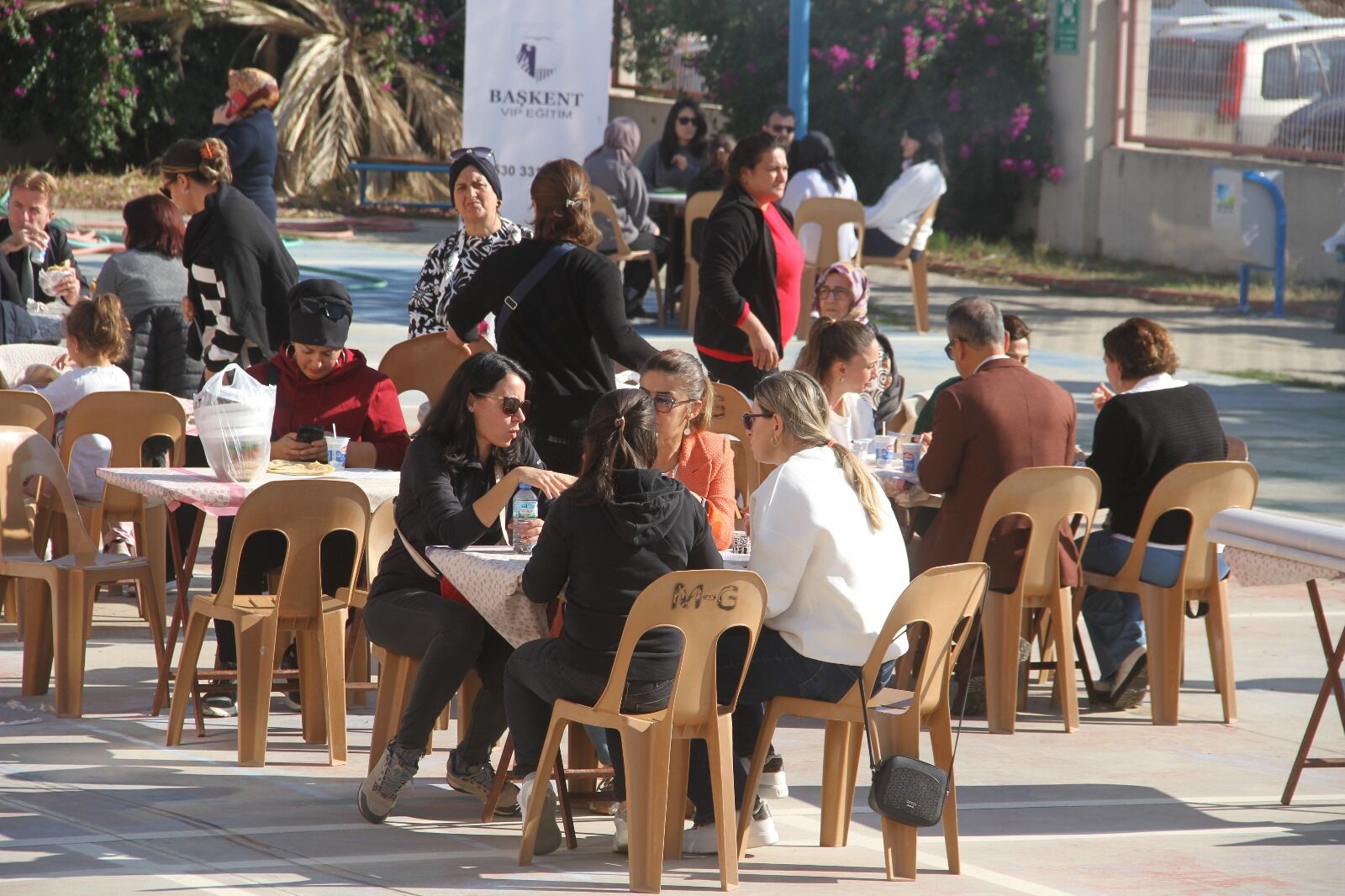 Fethiye Şehit Sümer Deniz Kız İmam Hatip Lisesi’nde Kermes Düzenlendi
