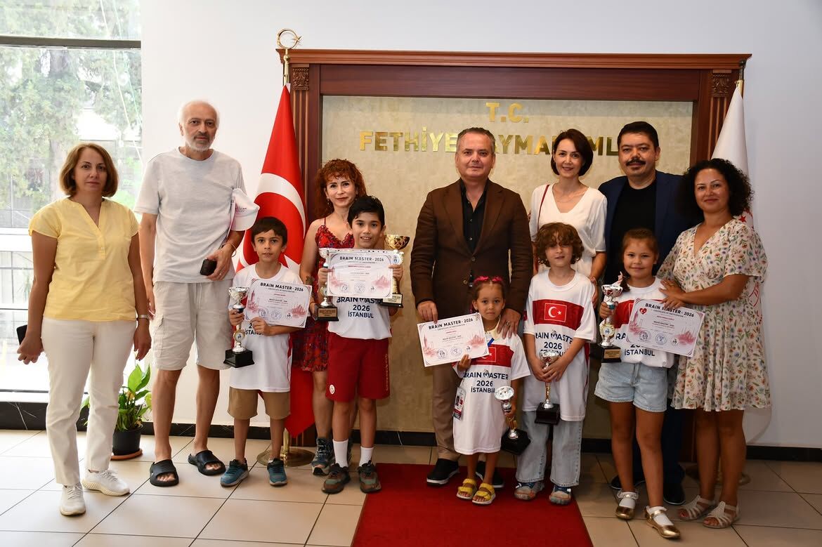 Mental Aritmetik Şampiyonlarından Kaymakam Akkaya’ya Ziyaret