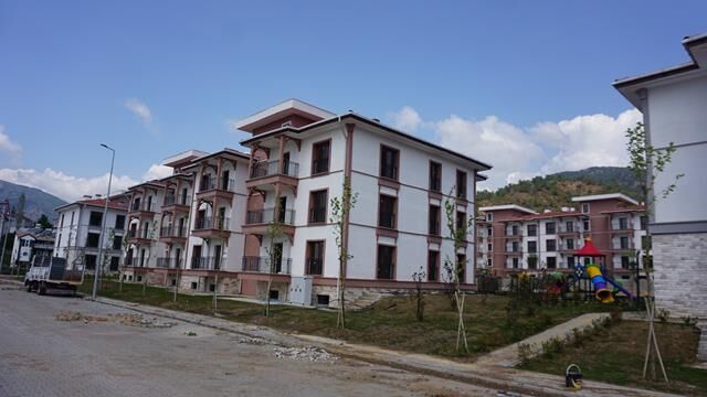 Fethiye TOKİ Sahipleri "Hayallerimiz Tükeniyor!"