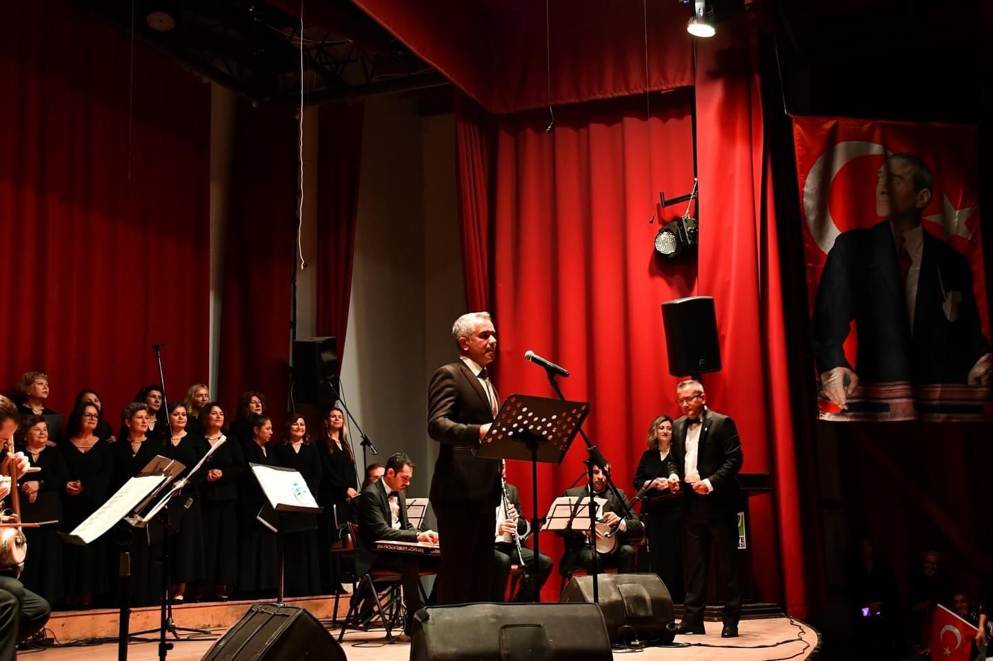 Fethiye’de 10 Kasım’a Özel Türk Halk Müziği Konseri
