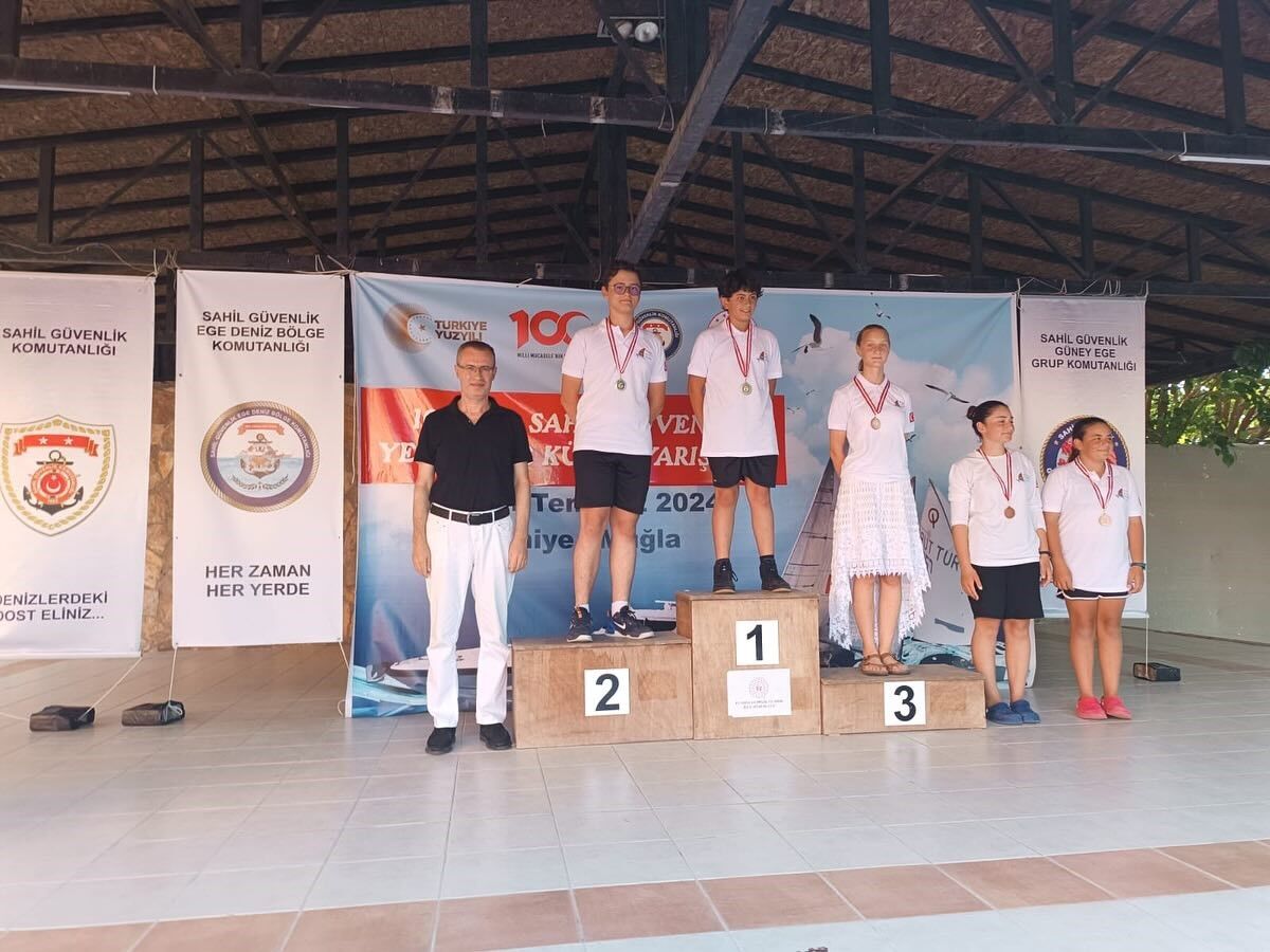 Fethiye'de 100. Yıl Sahil Güvenlik Kupası Yelken Ve Kürek Yarışları Düzenlendi