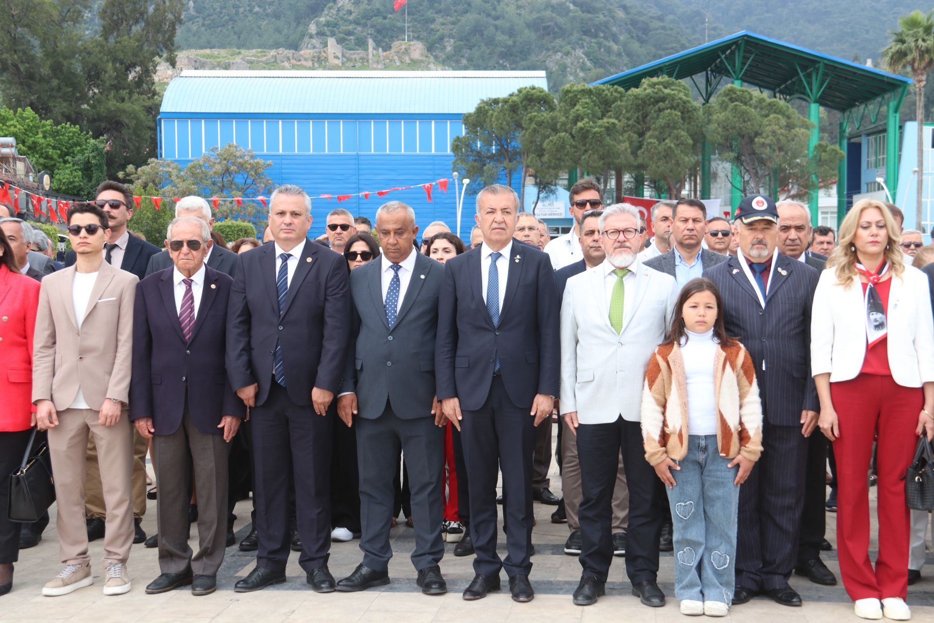 Fethiye'de 23 Nisan Törenle Kutlandı