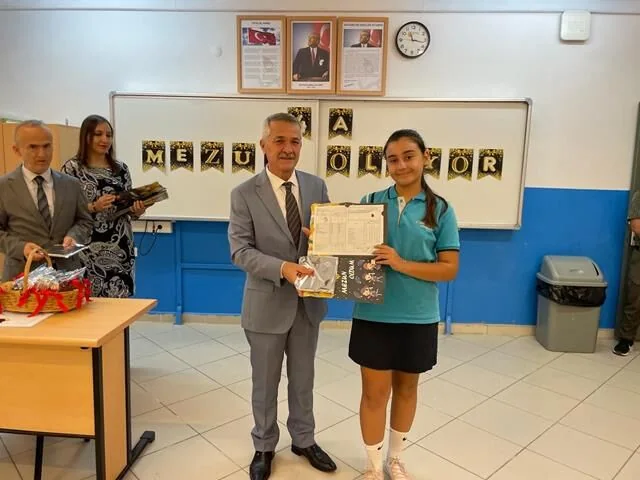 Fethiye’de 32 Bin 692 Öğrenci Karne Heyecanı Yaşadı