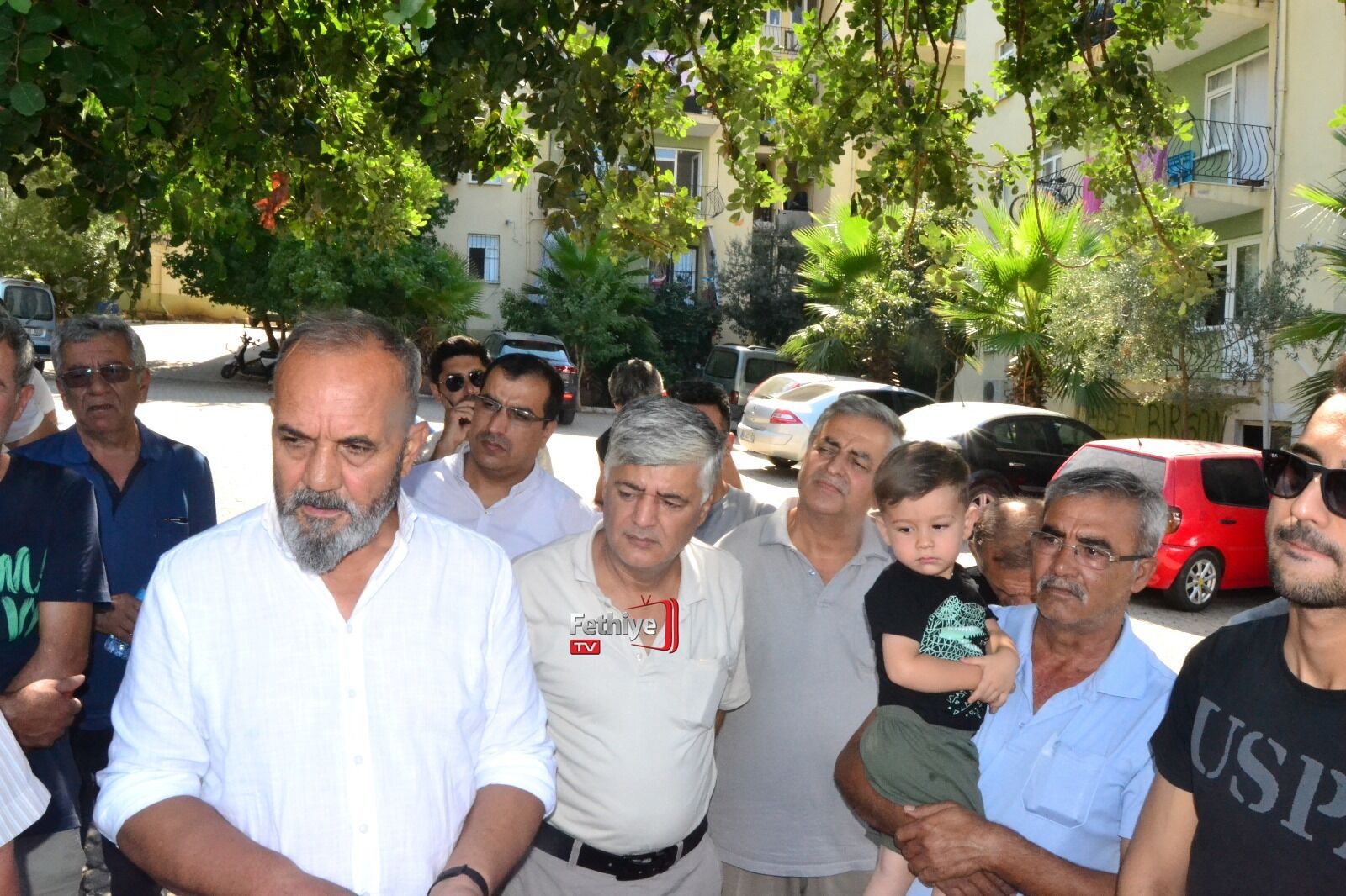 Fethiye’de 350 Kişinin Yaşadığı Sitede Tapu ve Elektrik Krizi