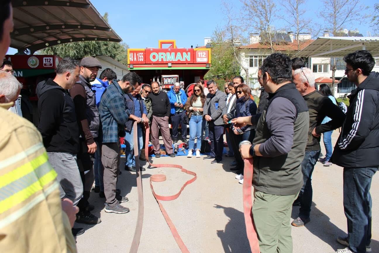 Fethiye’de 47 Gönüllüye Yangın Eğitimi Verildi