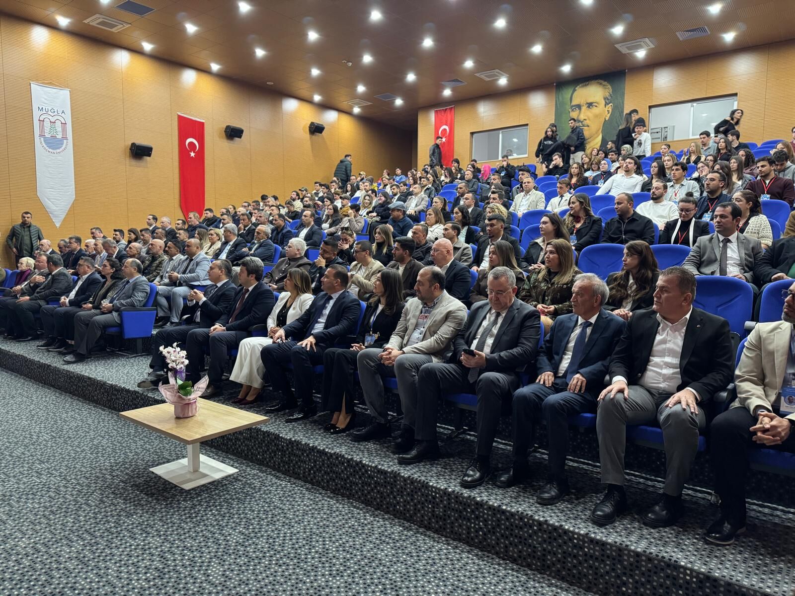 Fethiye'de 8. Kariyer Günü Etkinliğinde, Öğrencilere Turizm Sektörü Anlatıldı
