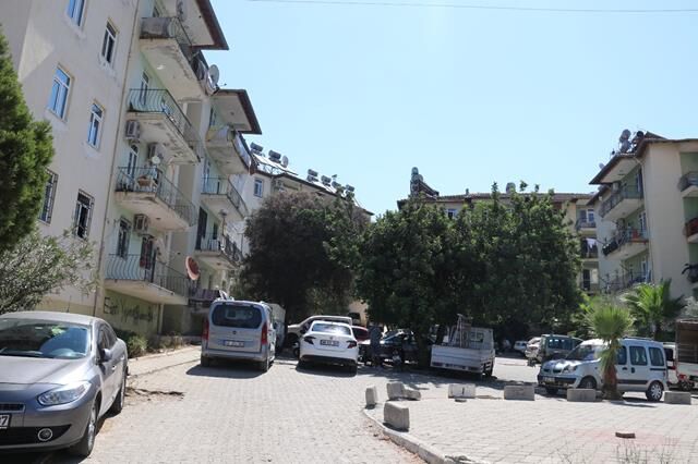 Fethiye'de 80 Dairenin Bulunduğu Sitenin Elektriği Ve Suyu Kesildi