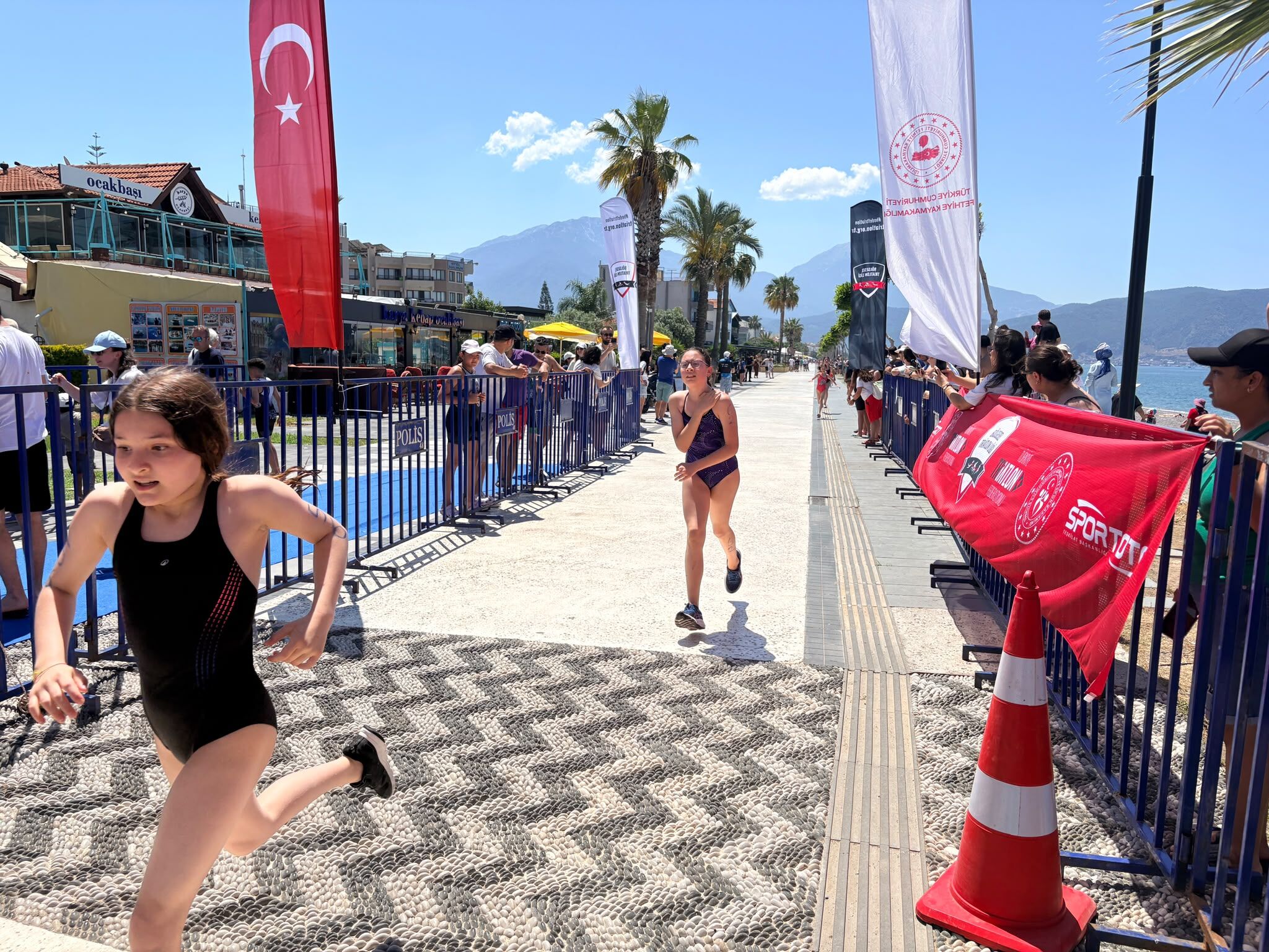 Fethiye’de Aquatlon Bölge Şampiyonası Start Aldı