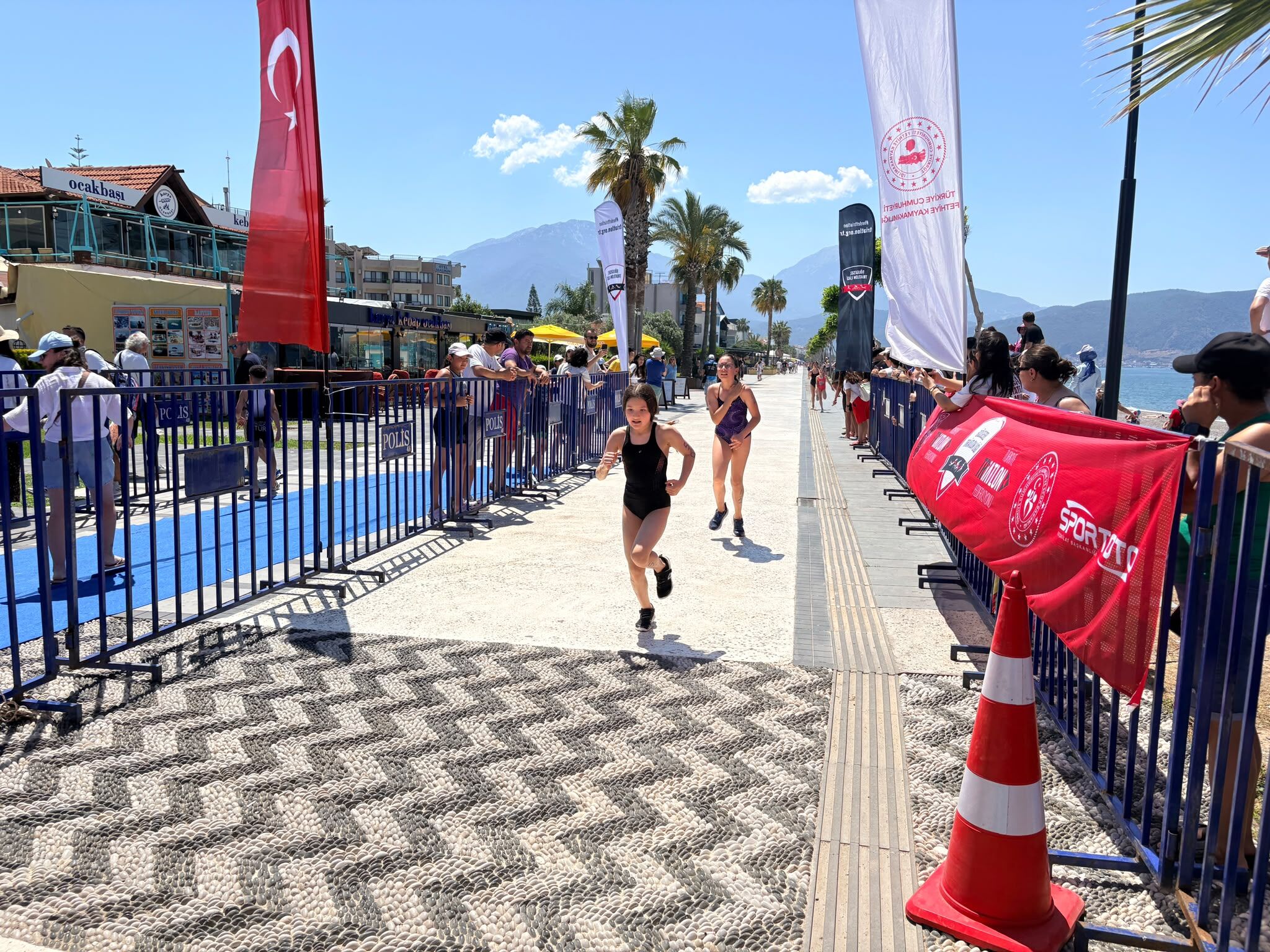 Fethiye’de Aquatlon Bölge Şampiyonası Start Aldı