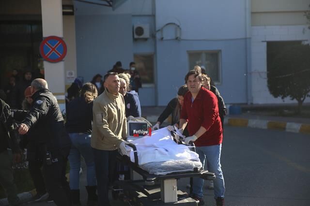 Fethiye’de Araç Yangını; 5 Yaşındaki Çocuk Ağır Yaralandı