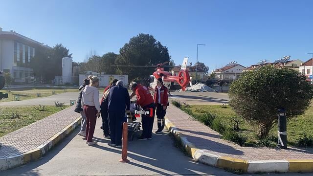 Fethiye’de Araç Yangını; 5 Yaşındaki Çocuk Ağır Yaralandı