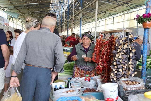 Fethiye’de Bayram Öncesi Alışveriş Yoğunluğu