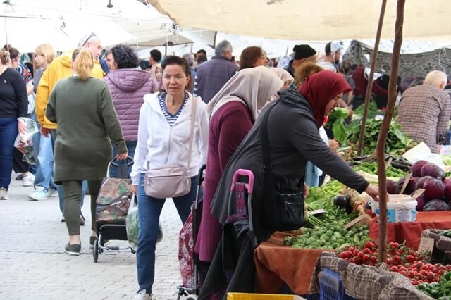 Fethiye’de Bayram Öncesi Alışveriş Yoğunluğu