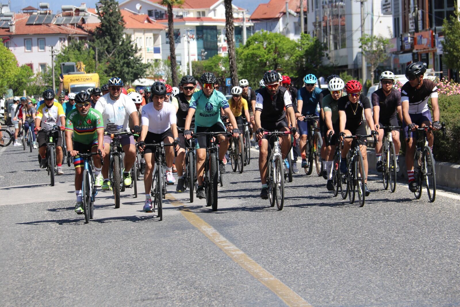 Fethiye’de Bisiklet Topluluğu Özgür Alkan İçin Pedal Çevirdi